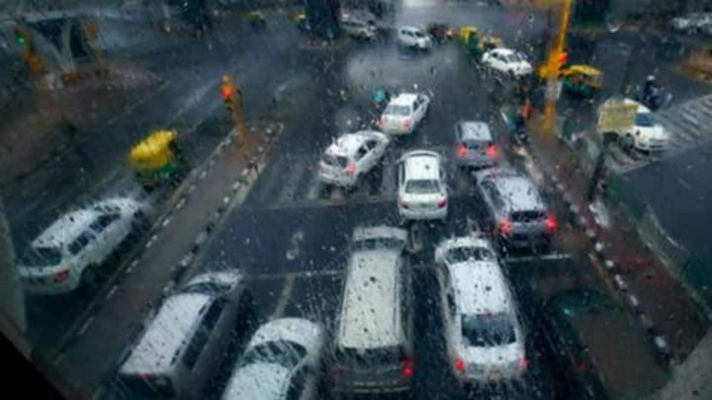 Heavy rains, hailstorm lash Delhi; disrupts traffic, washes away pollution