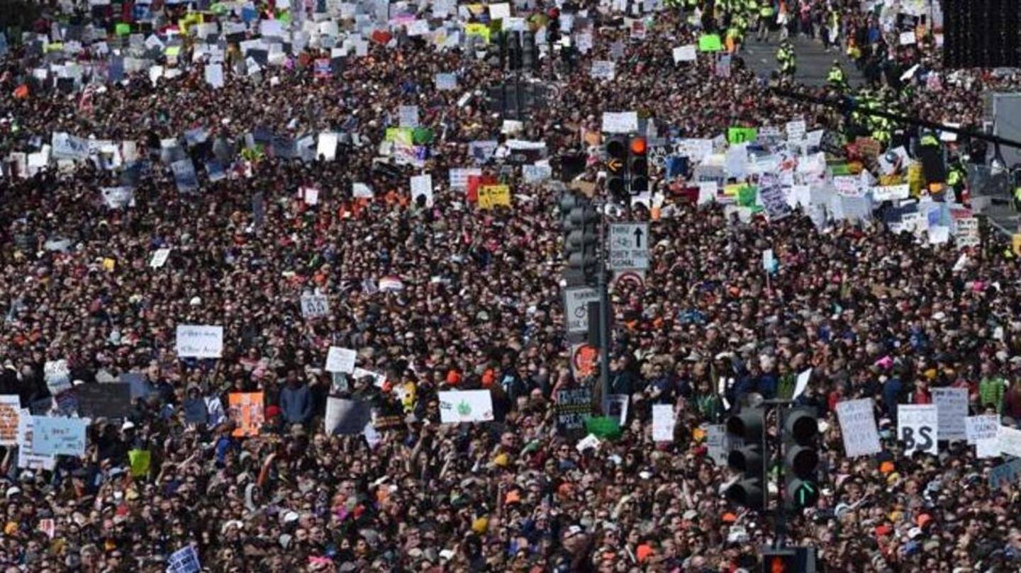 Thousands protest in front of the US Capitol building Thousands protest in front of the US Capitol building
