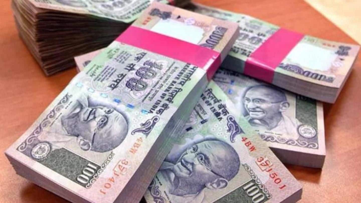 Bankers fear soiled Rs. 100 notes may deepen cash crunch