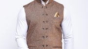 Gaya khas jaket Nehru yang menarik