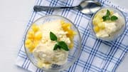 Buah-buahan dari Berbagai Negara untuk Topping Es Krim Kreatif