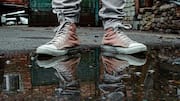 Sepatu bergaya untuk musim hujan