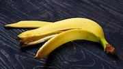 Cara Mengejutkan Menggunakan Kulit Pisang dalam Memasak