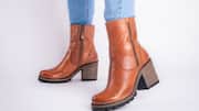 Gaya klasik memadukan Ankle Boots di musim gugur