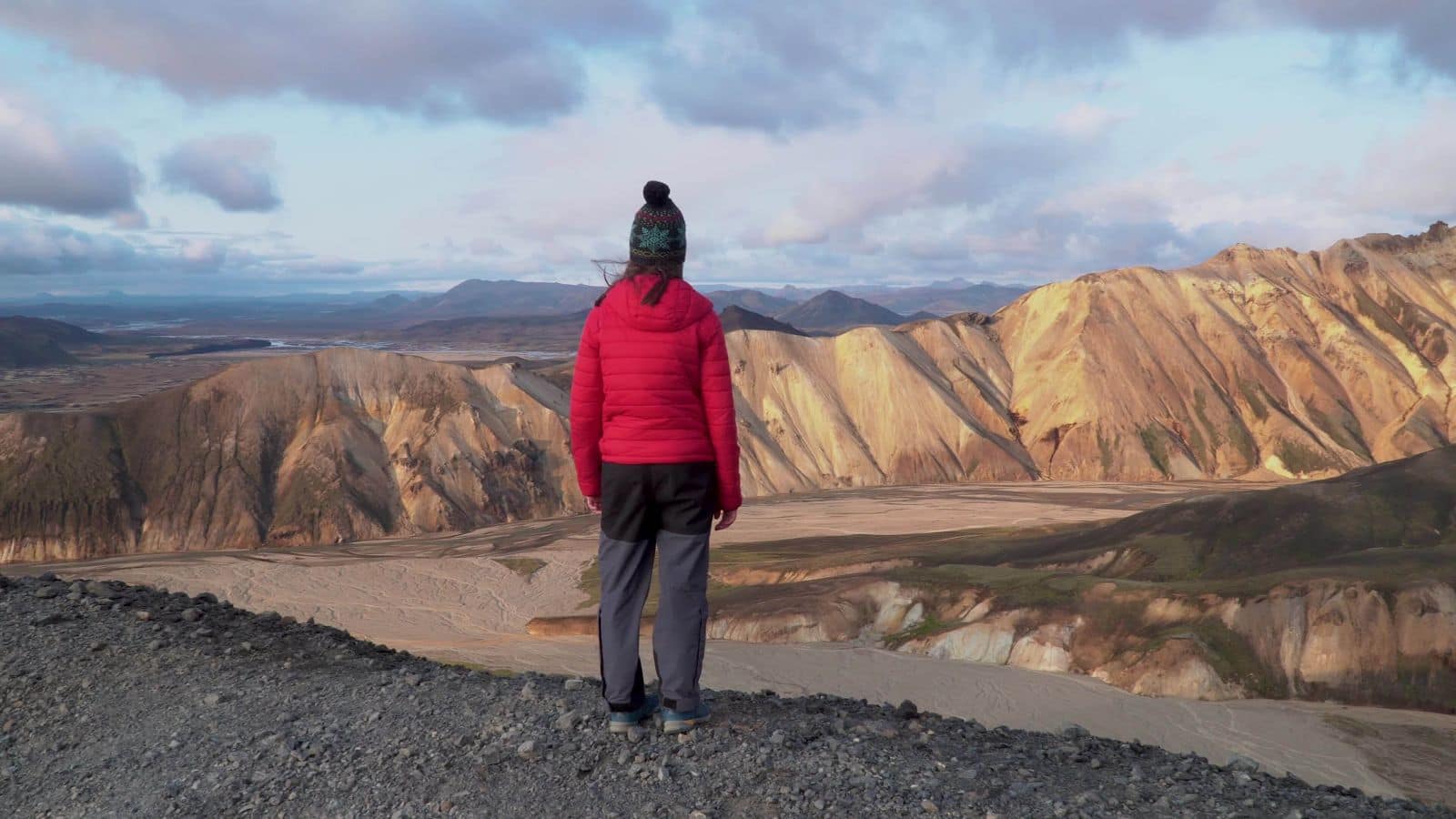 Menjelajahi keindahan Landmannalaugar, Islandia