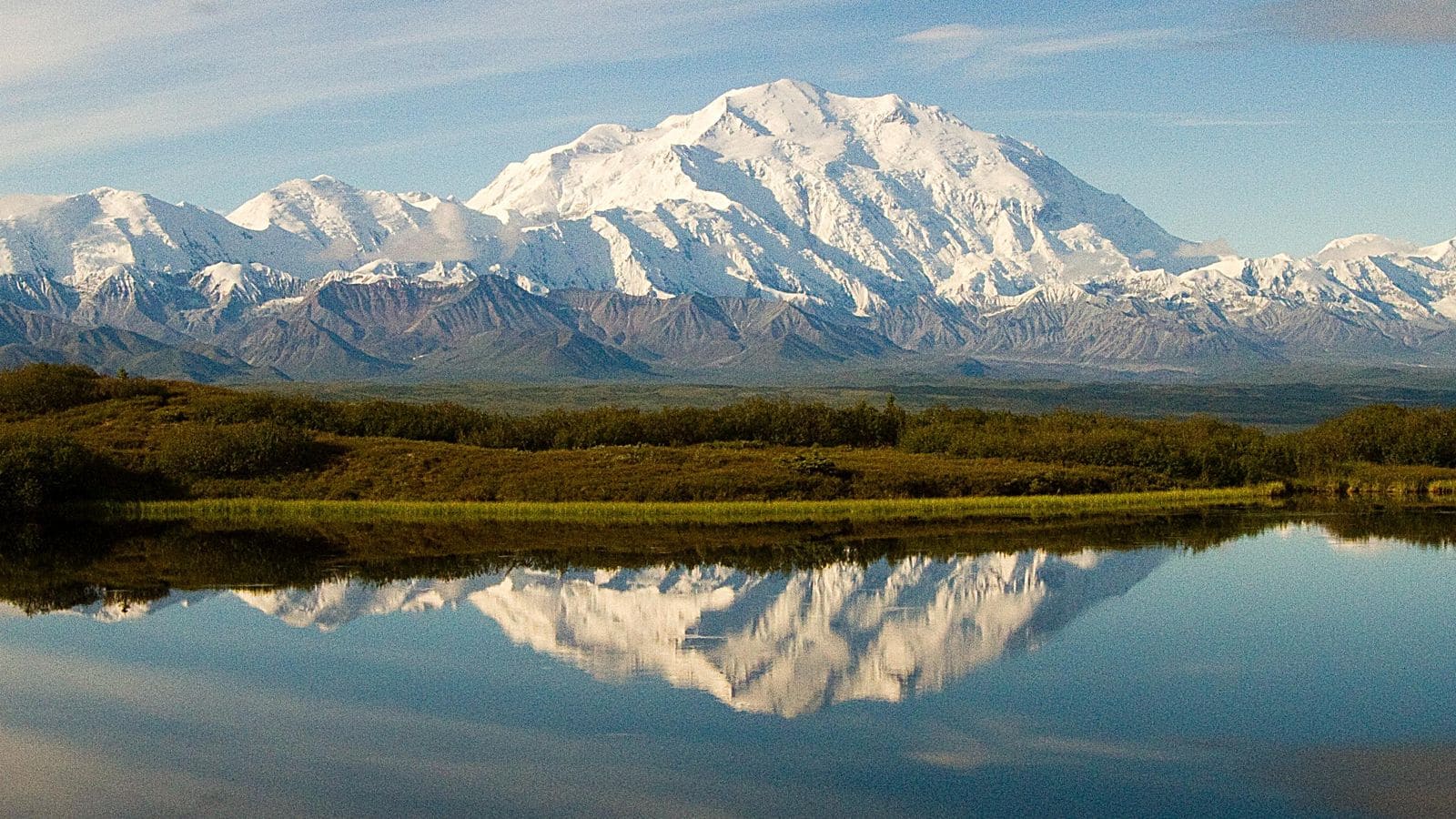 Menjelajahi keindahan Taman Nasional Denali, Alaska, AS