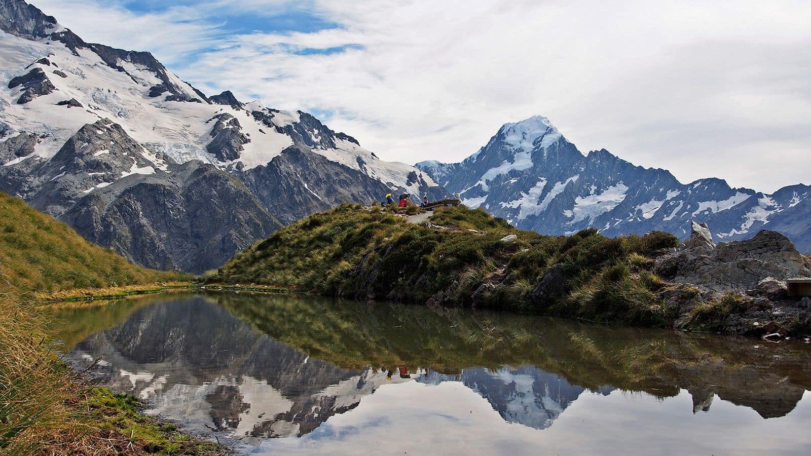 Menjelajahi Keindahan Taman Nasional Aoraki, Selandia Baru