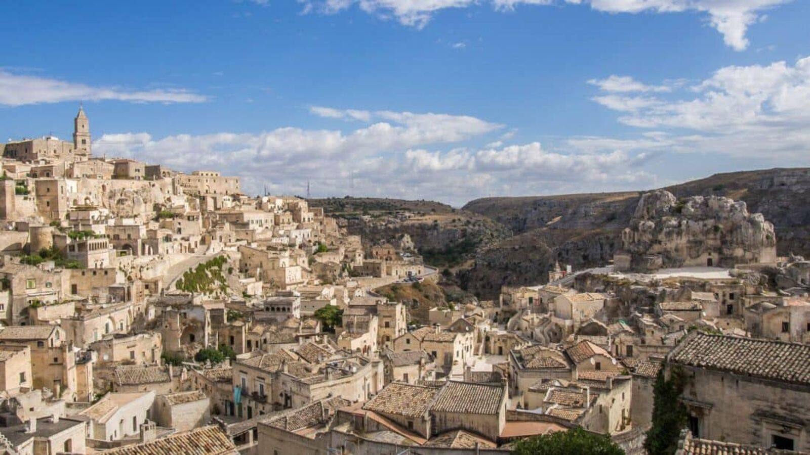 Menjelajahi Keajaiban Matera, Italia