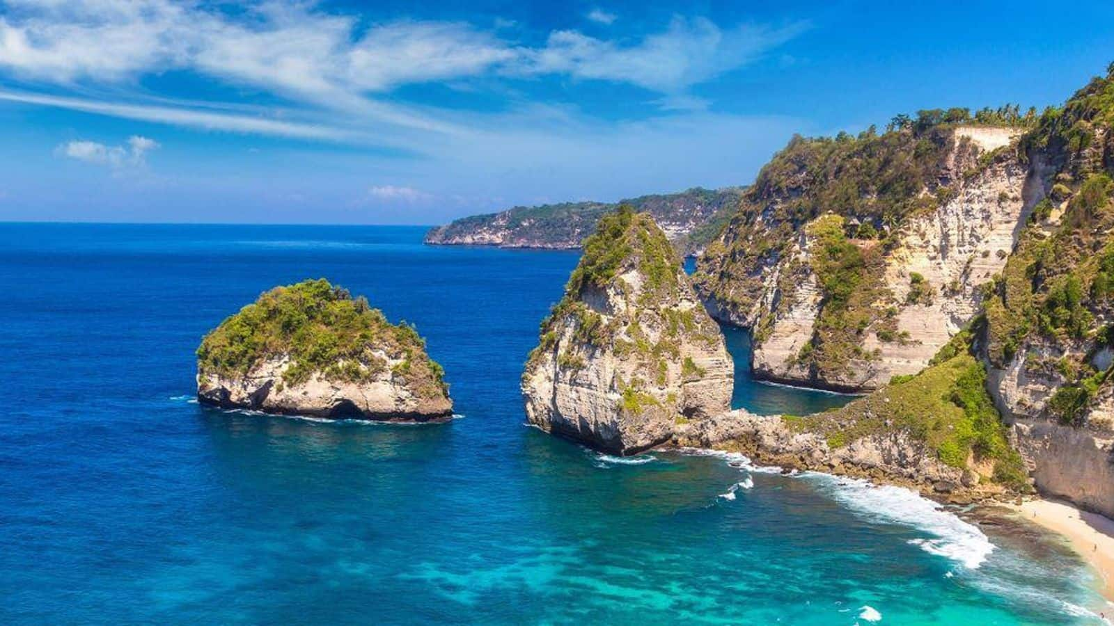 Menjelajahi keindahan Nusa Penida, Indonesia