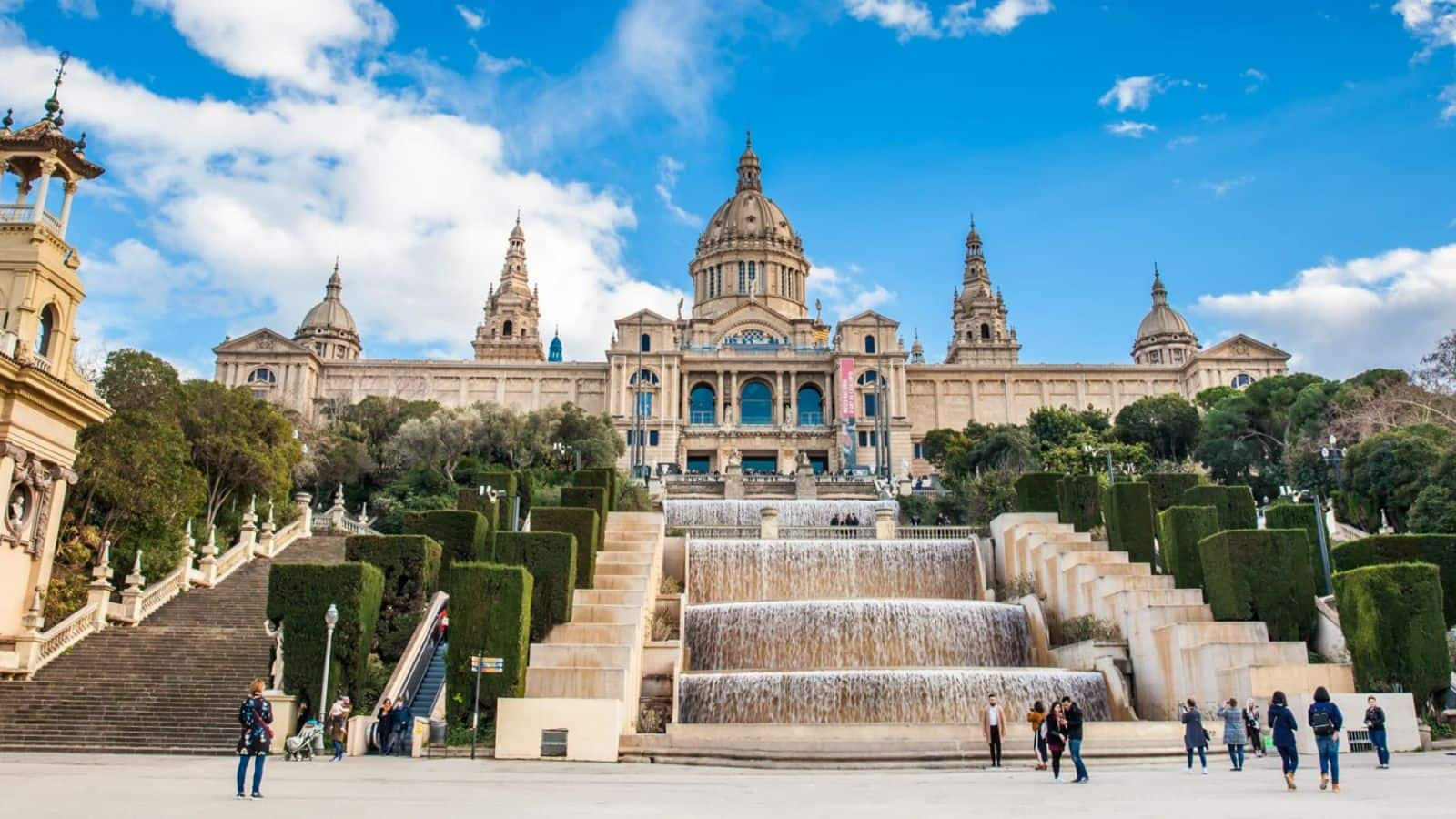 Lima Galeri Seni Tersembunyi di Barcelona