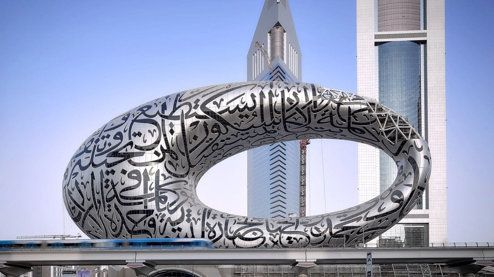 Keajaiban arsitektur modern di Dubai