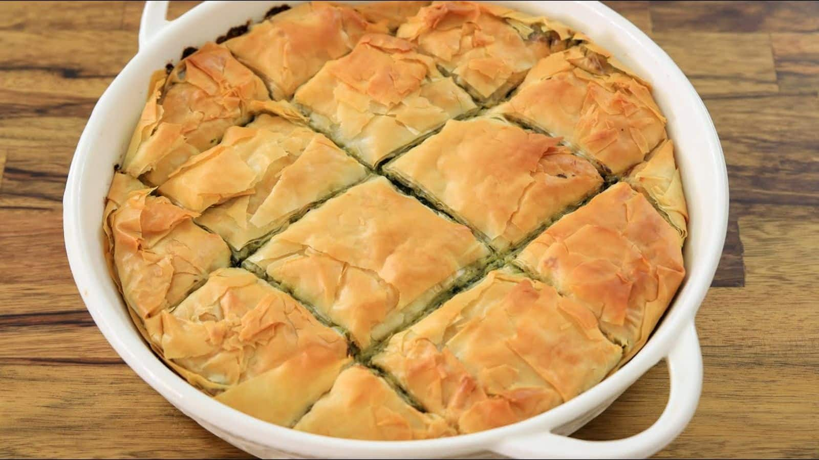 Panduan membuat spanakopita pie ala Yunani