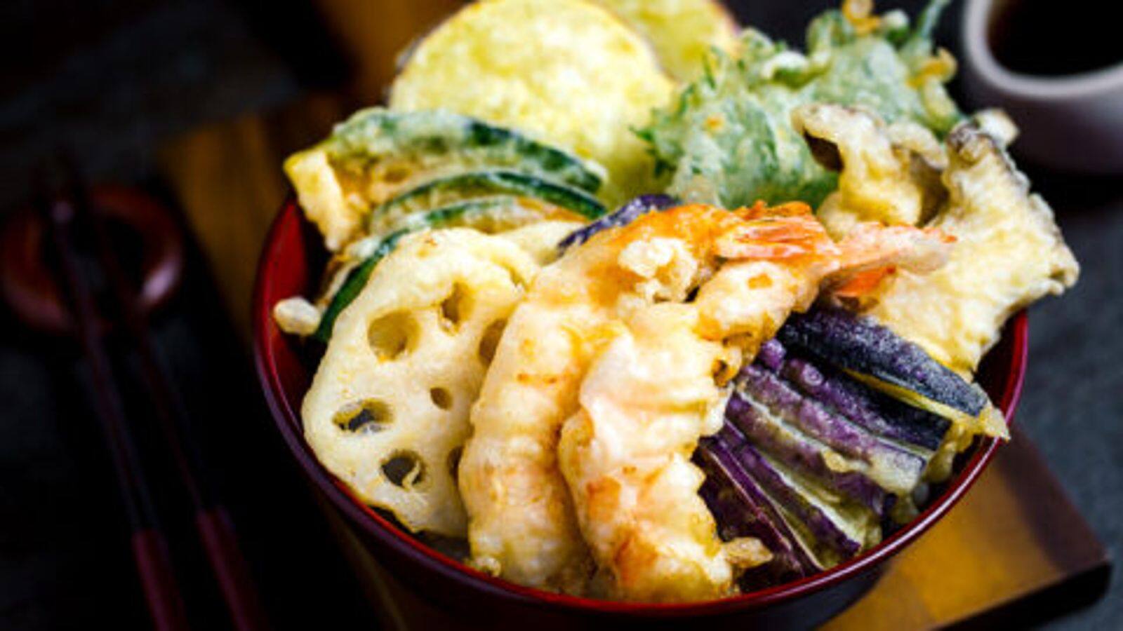 Nikmati Hidangan Jepang: Mangkuk Nasi Tempura Sayur