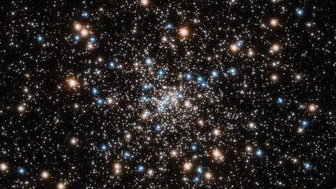 Astronom pencari lubang hitam besar malah temukan beberapa lubang kecil Astronom pencari lubang hitam besar malah temukan beberapa lubang kecil