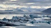 Gua Es Alami Terbaik yang Patut Dijajal di Islandia