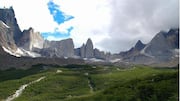 Menjajal Lanskap Patagonia yang Memukau di Chili