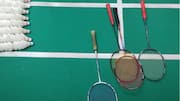 Mengapa pemain badminton menggunakan grip tape berbeda?