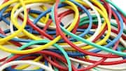 Penggunaan kreatif karet gelang untuk organisasi rumah
