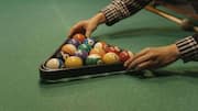 Alasan redupnya lampu di aula snooker