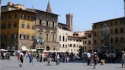 Menemukan Pelataran-Pelataran Rahasia di Pusat Firenze, Italia