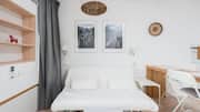Dekorasi rumah minimalis dengan furnitur hemat ruang