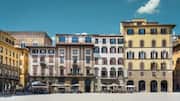 Lima Piazza Tenang di Florence untuk Bersantai