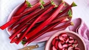 Lima Cara Inovatif Menggunakan Rhubarb dalam Beragam Olahan
