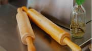 Penggunaan tak terduga untuk rolling pin kayu