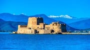 Menjelajahi Keindahan Peloponnese di Yunani