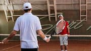 Mengapa pemain tenis membutuhkan keheningan sebelum melakukan servis?