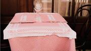 Kain vintage untuk dekorasi rumah unik