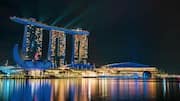 Menikmati Pemandangan Langit Singapura dari Marina Bay
