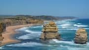 Menjelajahi Great Ocean Road Australia: Tebing dan Hutan Menanti