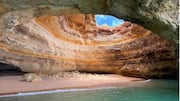 Menemukan Keindahan Gua Kapur Portugal