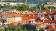 Menyusuri Lorong Rahasia dan Kafe Tersembunyi di Praha