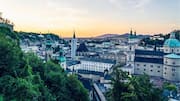 Menikmati Pemandangan Matahari Terbit di Salzburg