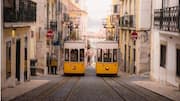 Menjelajahi Rute Tram Ikonik di Lisbon