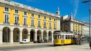 Tram Ikonik Lisbon: Menjelajahi Kota yang Tak Lekang Waktu
