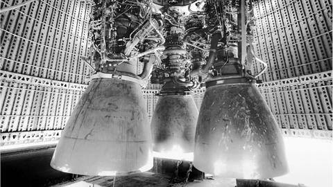SpaceX menguji Super Heavy Booster dalam uji darat di Texas SpaceX menguji Super Heavy Booster dalam uji darat di Texas