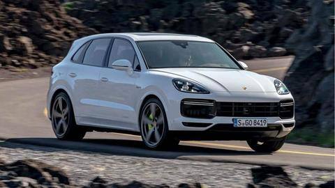 Porsche Cayenne Turbo S E-Hybrid generasi baru terlihat dalam spy shot Porsche Cayenne Turbo S E-Hybrid generasi baru terlihat dalam spy shot