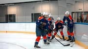 Asal-usul Slapshot: Senjata rahasia kuat dalam hoki es