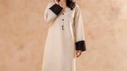 Kurta monokrom mendominasi lemari India musim ini