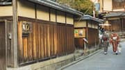Menjelajahi Landmark Ikonik di Kyoto, Jepang