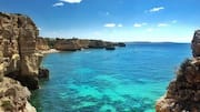 Pantai-Pantai Terpencil di Portugal yang Wajib Dikunjungi