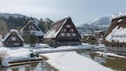 Shirakawa-go: Desa Tersembunyi di Jepang yang Menawan di Musim Dingin