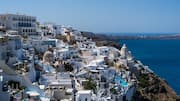 Menemukan Kelezatan Vegetarian di Santorini