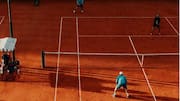 Mengapa pemain tenis menyukai lapangan tanah liat?