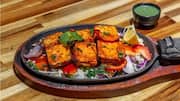 Menikmati Hidangan Sizzling India dalam Versi Vegetarian
