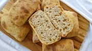Roti Artisan: Pilihan Sempurna untuk Pesta Makan Malam Anda