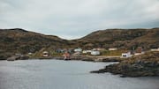 Melarikan Diri ke Desa Menawan di Newfoundland